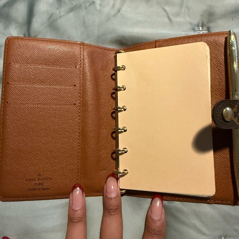 Louis Vuitton Agenda PM - Picture 7 of 10